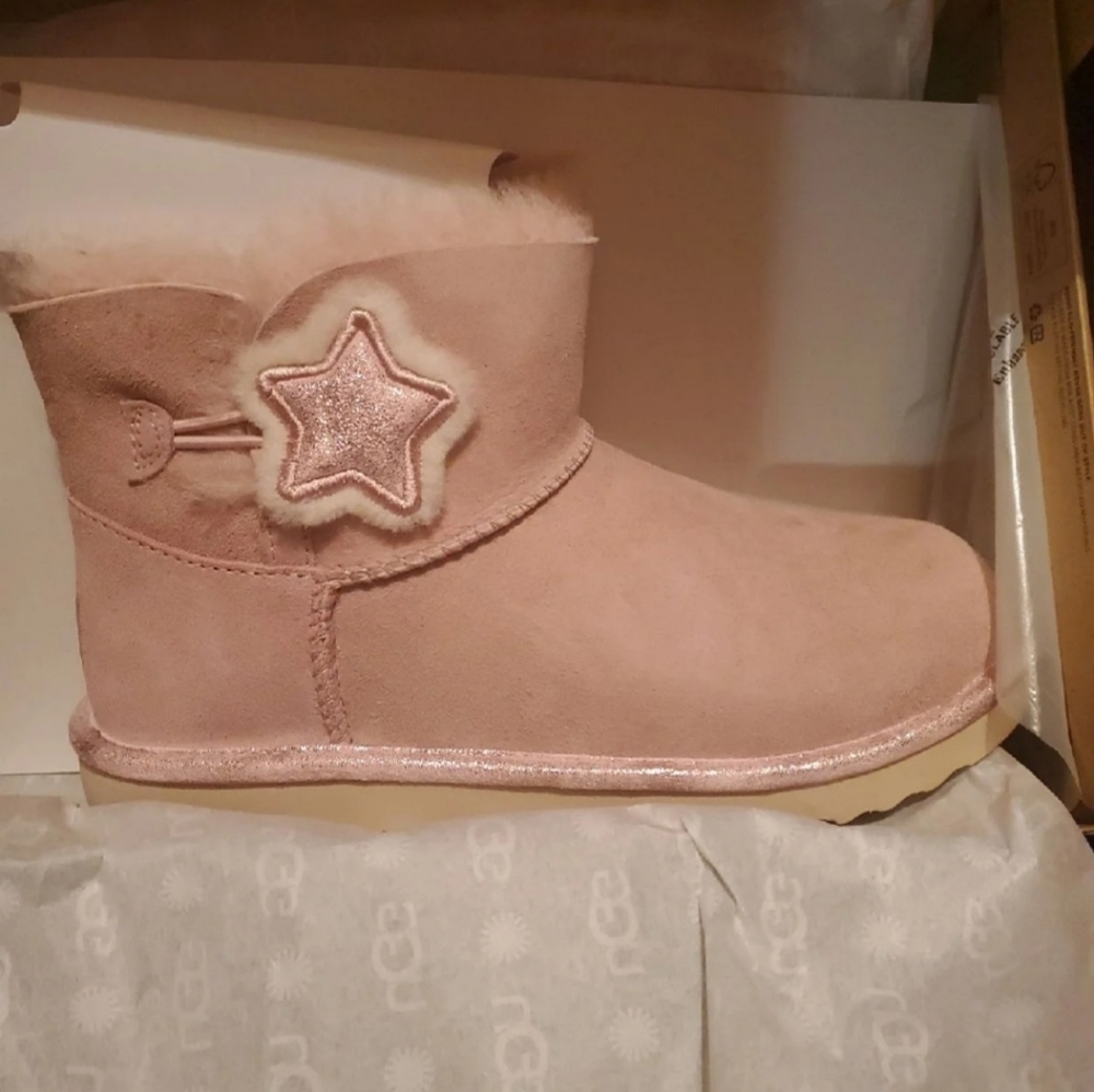 Uggs Kids Mini Bailey Star